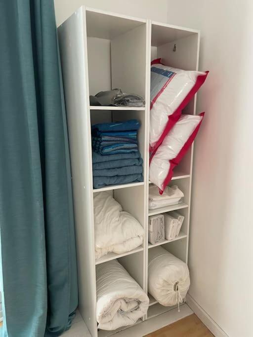 Apartment 2 Pieces Classe 2 * * Janze