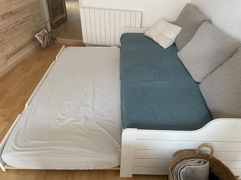Apartment 2 Pieces Classe 2 * *